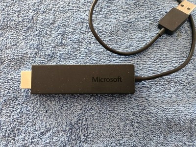 Microsoft Wireless Display Adapter Model 1628 Miracast HDMI Dongle