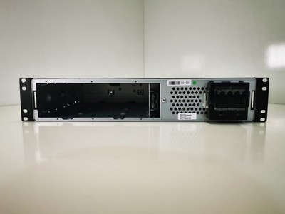 APC SMT1000RMI2U Rackmontierbare USV - keine Facia oder Batterien enthalten