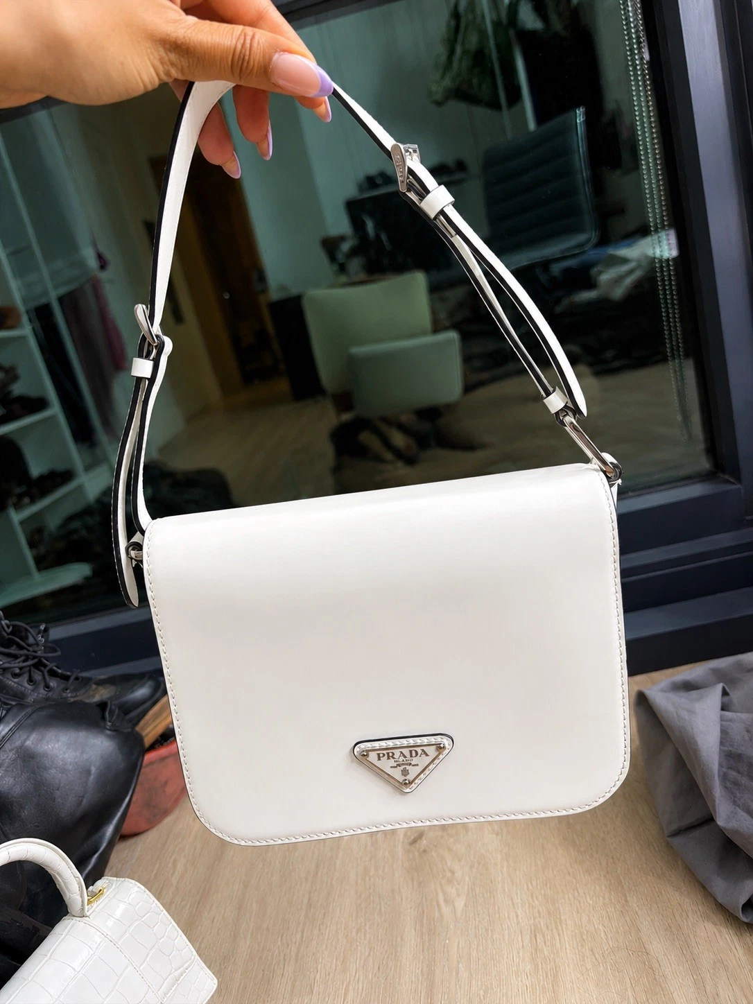 NEGOTIABLE Prada Full Flap Shoulder Bag Spazzolato Leather Small Handbag
