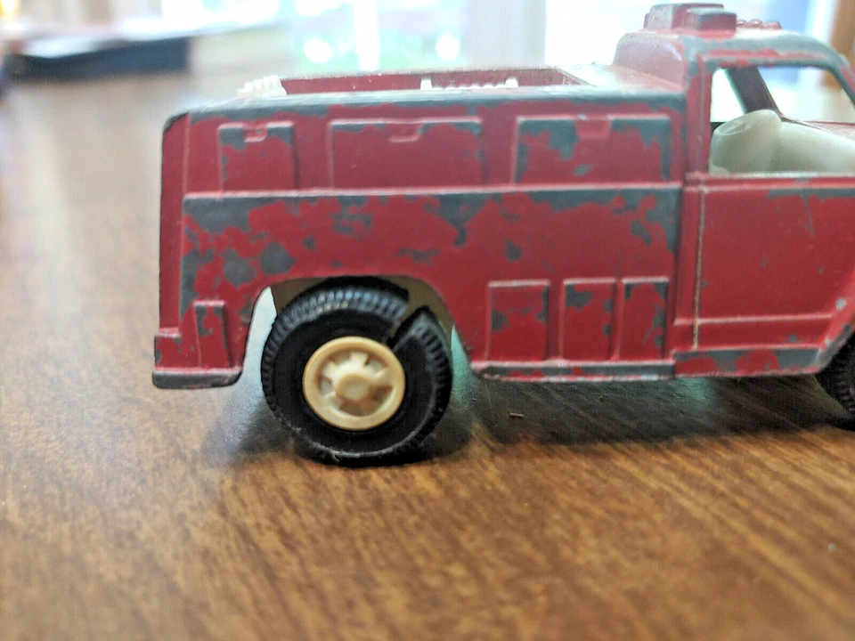 Lot of 3 Tootsie Toy Emergency Vehicles Chemical Fire Rescue Red/White 1970s - Image 4 of 4