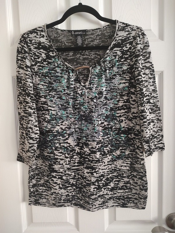 Signature Studio 3/4 Sleeve Blouse Size Medium