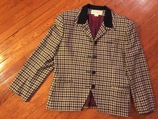 woman suit Jones New York. Excellent conditions.