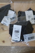 NWT  HANKY PANKY LACE LOW RISE THONG   BLACK  4911  SEALED  LOT OF 3