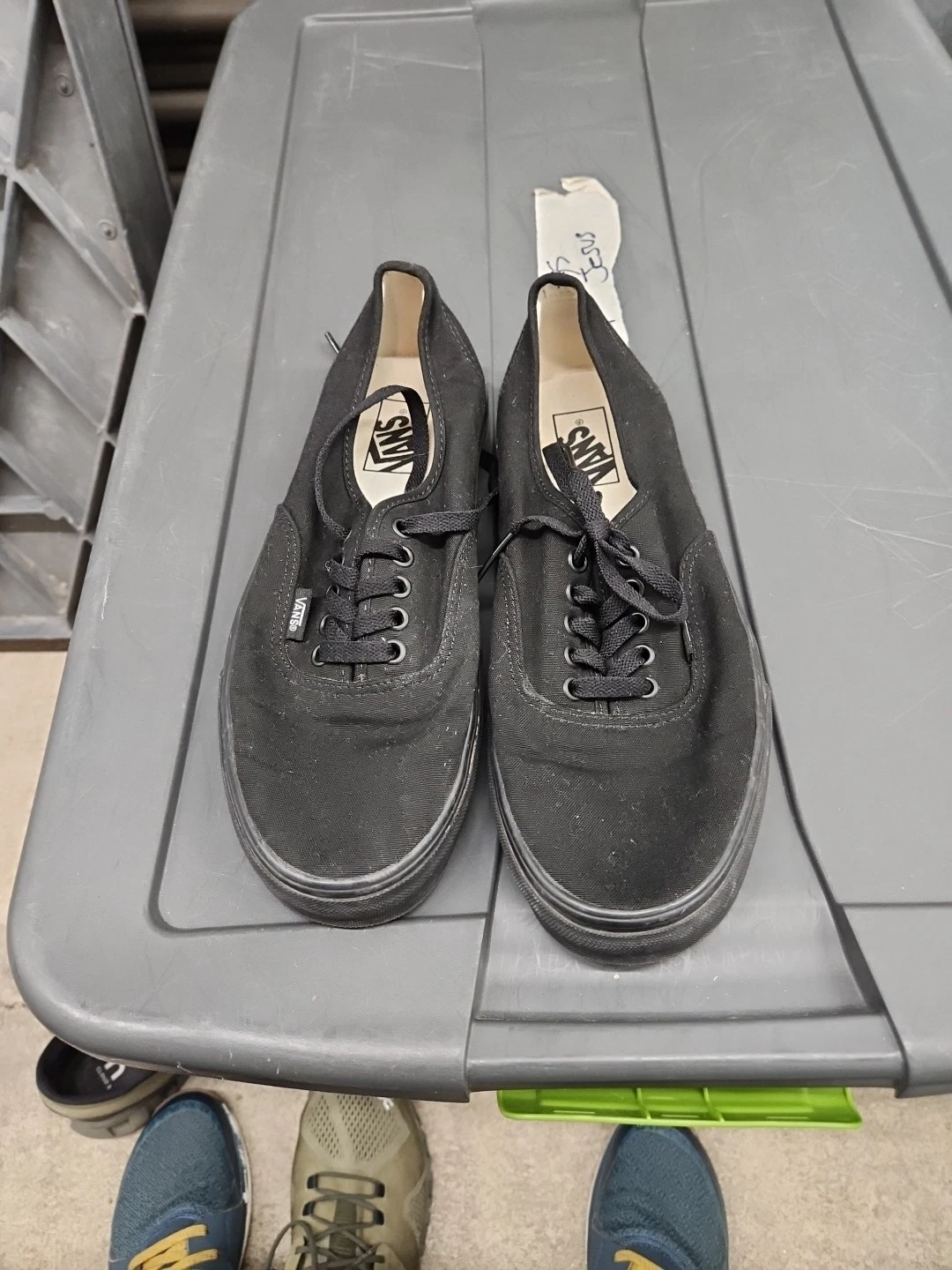 VANS Furgoni bassi neri