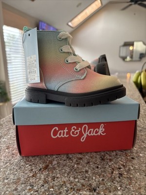 BRAND Cat And Jack Rainbow Amaya Boot. Girls Size 8 Lace Up/Zip