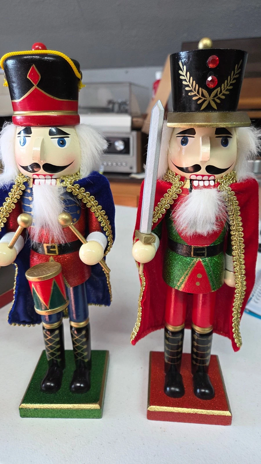 Belk Nutcracker Pair - MINT IN BOXES – 13.5" Tall! Wood and other materials VTG