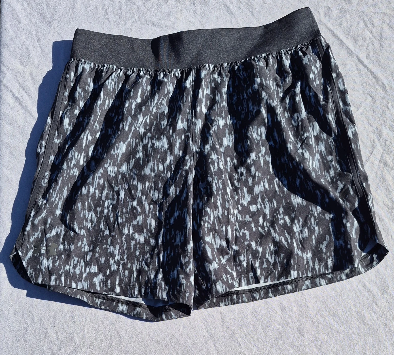 NEW Under Armour Launch Elite 7" inseam Shorts SpeedPocket Large black running
