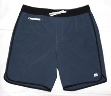 Vuori Banks Shorts Men's Large  V330 Slate Blue Drawstring Pockets Stretch
