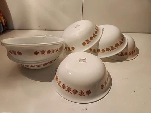 7 Corning Corelle "Butterfly Gold" Late 20th-Century 6" Cereal Ice Cream Bowls