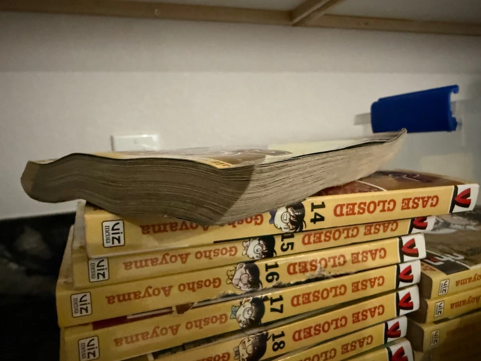 Case Closed Manga Vol. 1 thru 35 by Gosho Aoyama ViZ Media English (SEE PICS) - Image 4 of 4