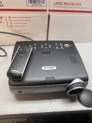 Infocus IN34EP 2500 Lumens 1024 x 768 DLP Projector W/ Lamp *Tested*