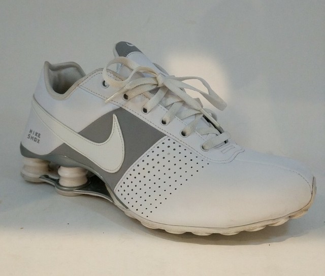 2010 nike shox
