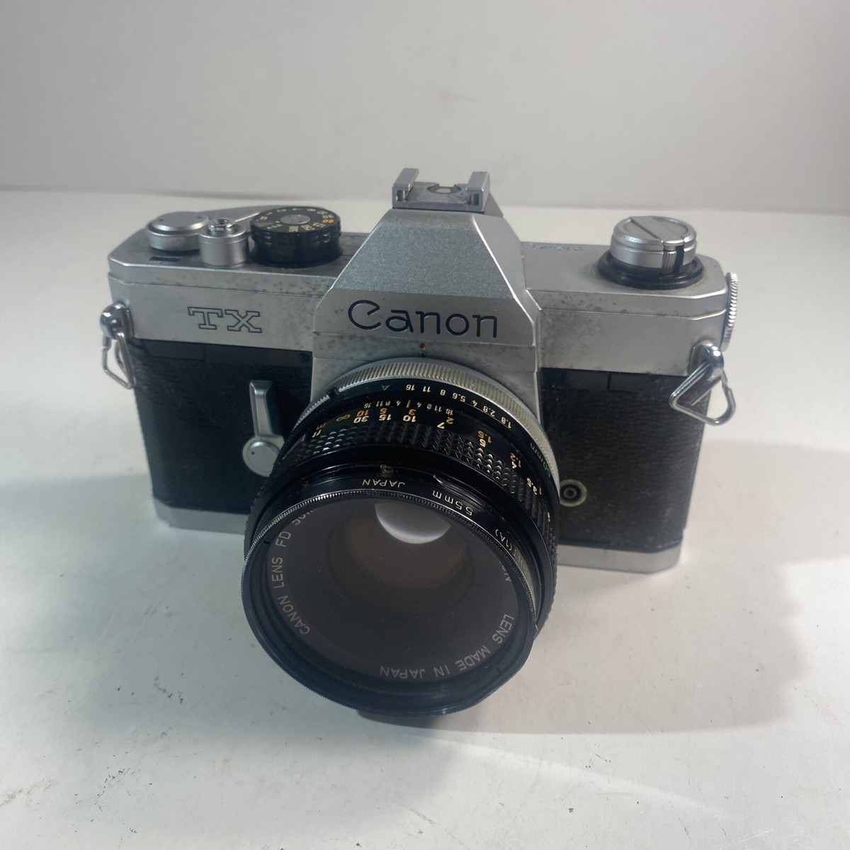 アンティークCanonカメラ Vintage Canon TX Camera With Canon FD 50mm