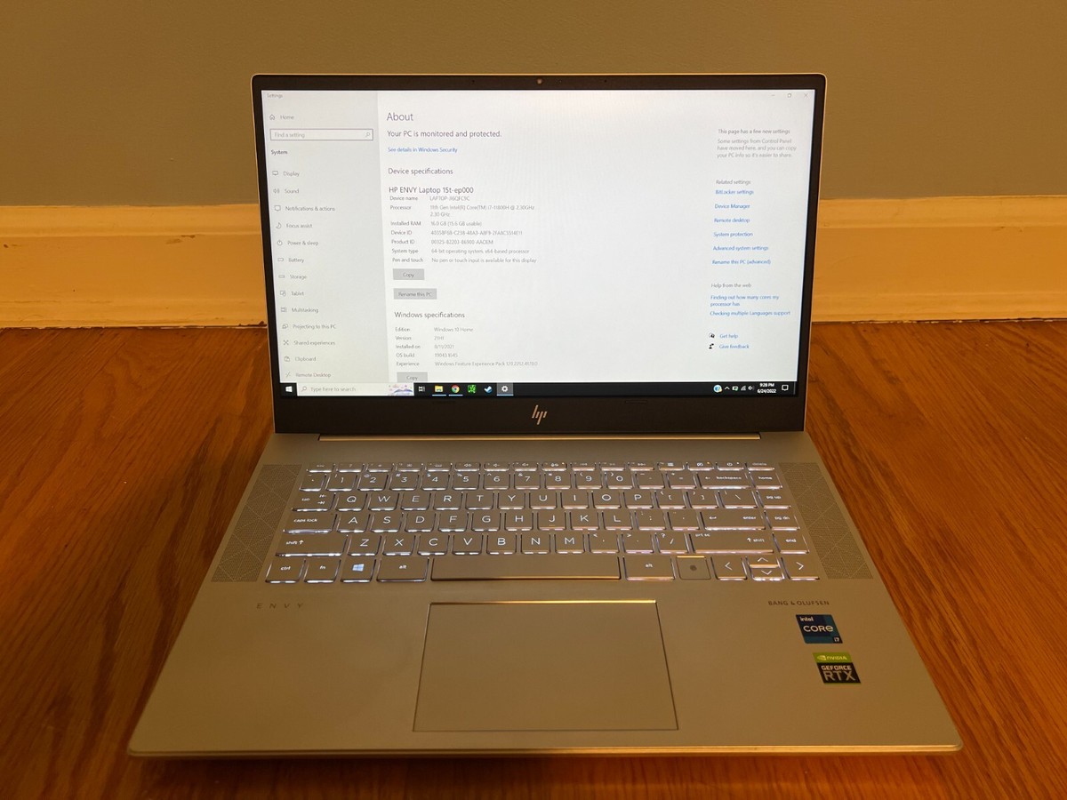HP ENVY 15, i7-11800H, NVIDIA RTX 3050 Ti, 1 TB NVMe SSD, 16 GB