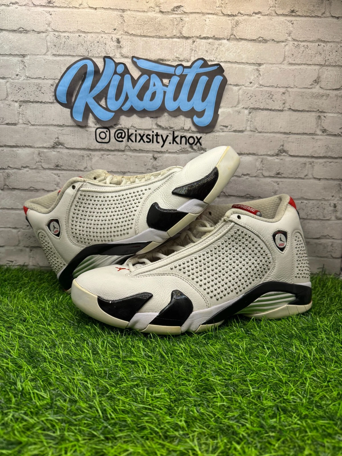 Nike Air Jordan 14 Retro x Supreme Blanc 2019 Taille 10,5 Homme Occasion