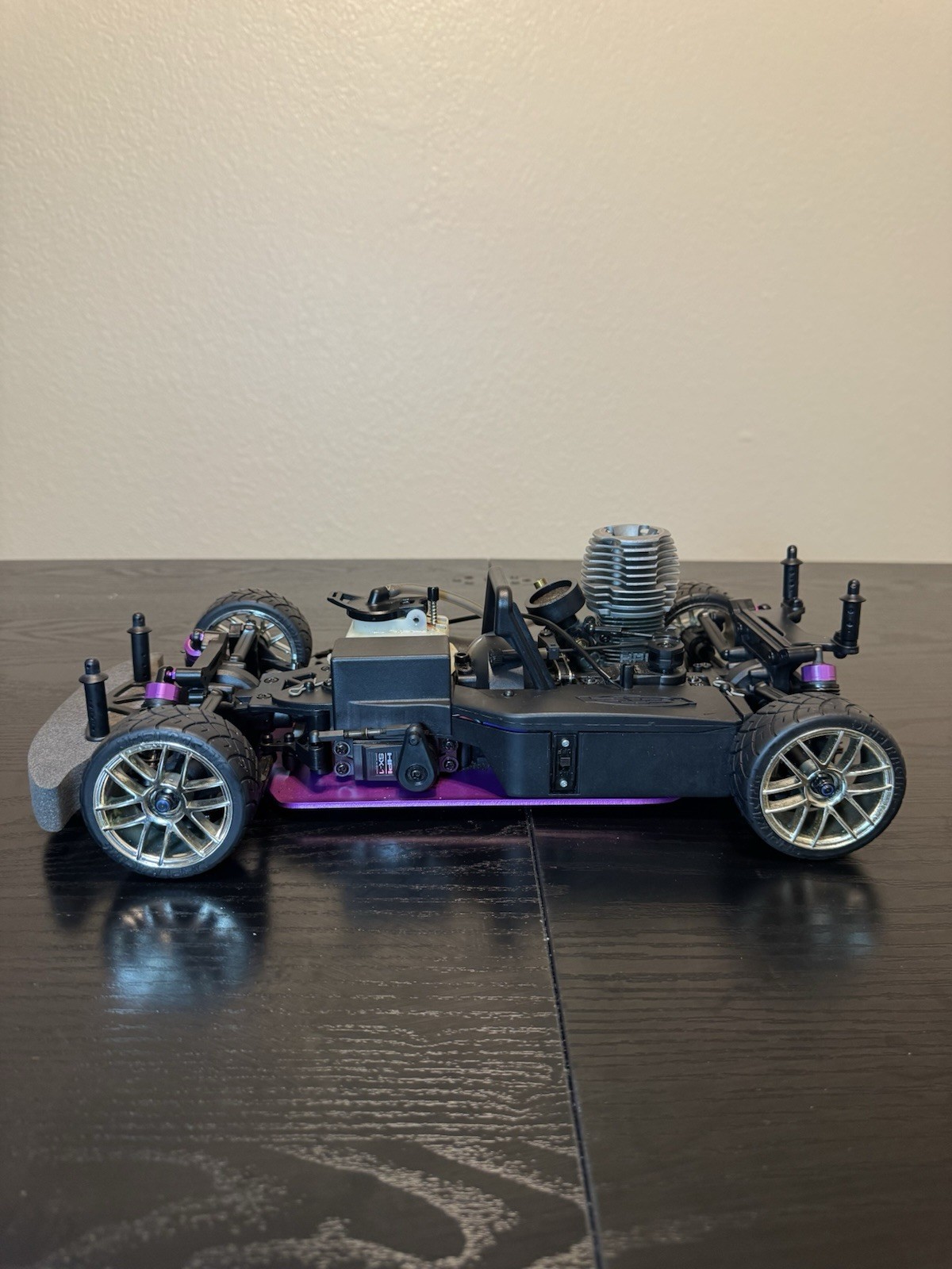 Nitro Rs4 1/10 Scale 4WD Nitro Powered R/C Car RTR 3 Evo HPI-Racing Stiletto