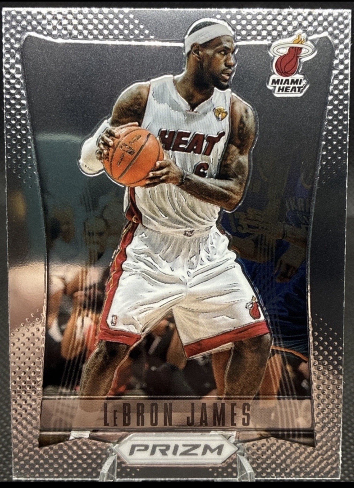 2012-13 Prizm LeBron James🔥1ST YEAR OF PRIZM🔥#1 NICELY CENTERED!