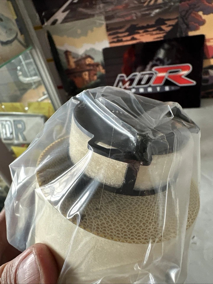 Genuine Toyota Hilux Fuel Filter Gun125 2015 Onwards Oem Part 23390-0L090 Gun126 - Image 4 of 4