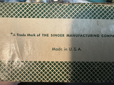 Vintage Singer Automatic Zigzagger # 160985 301 w/ 3 Templates