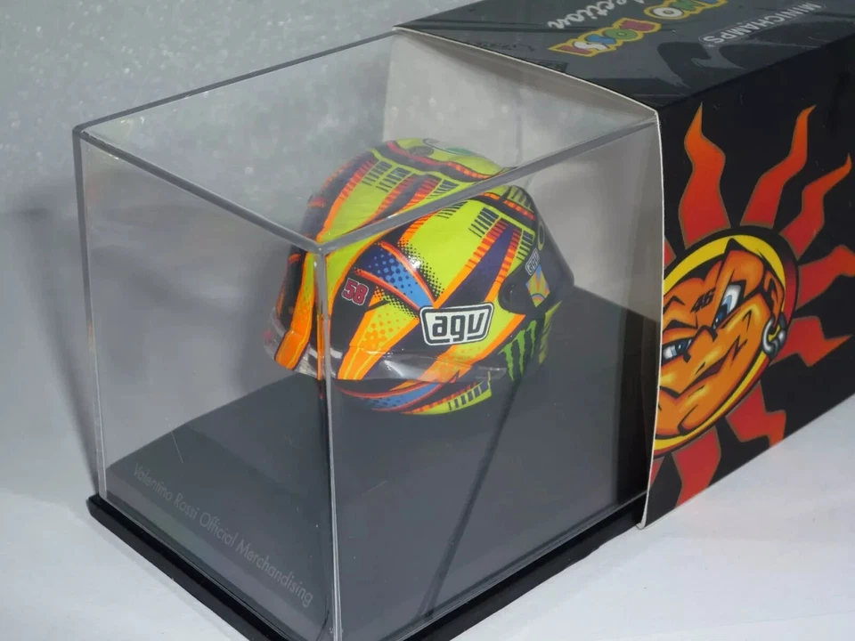 MINICHAMPS 1:8 MODELLINO CASCO HELMET VALENTINO ROSSI YAMAHA MOTOGP 2015 DIECAST - Immagine 4 di 4