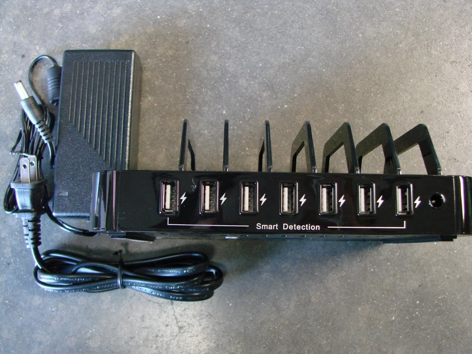 Universal USB Charging Station Dock 7-Port for Samsung Apple Cellphone Charger - Image 2 of 3