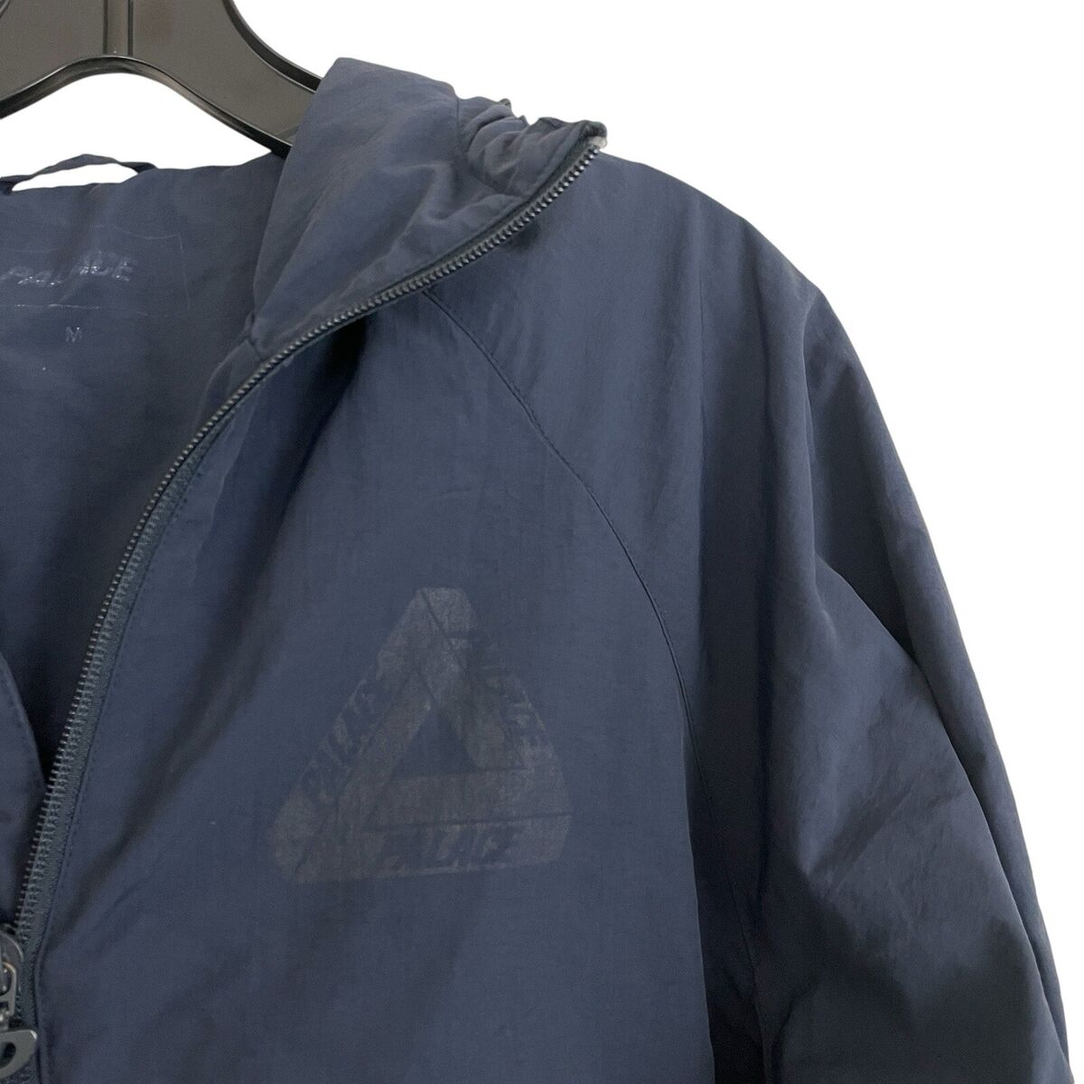 Palace Lightweight Jacket Mens Size Medium Hooded Full Zip Palace Lightweight Jacket Mens Size Medium Hooded Full Zip