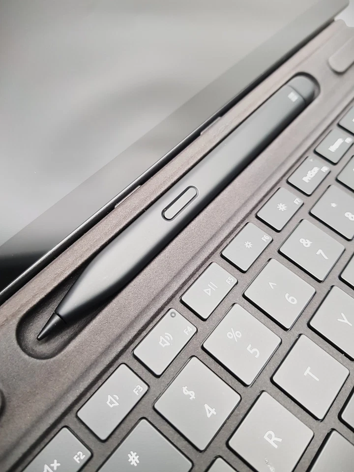 Microsoft Surface Pro 8 1983 13"  I7-1185G7 16GB 512GB SSD 2-in-1 Touch Sl Pen 2 - Image 3 of 4