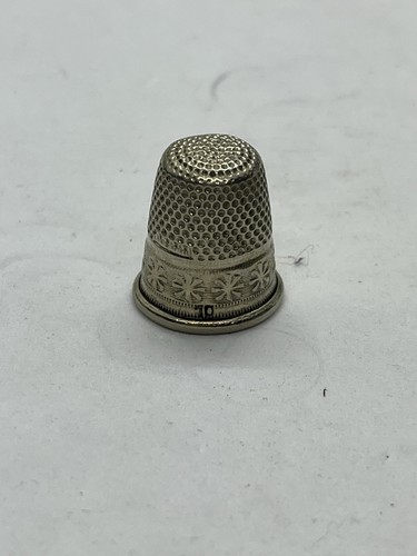 15 antike Sterling Silber Fingerhüte variieren Größe & Detail BONUS EXTRA WERBUNG! - Bild 5 von 24