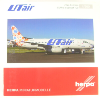 Sukhoi Superjet 100 UTair Express (Reg. RA-89033) 1:200 Herpa