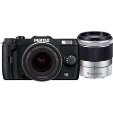 USED Pentax Q10 with 5-15mm and 15-45mm f2.8 Black Excellent FREE SHIPPING