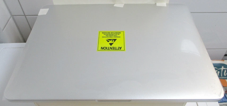 Apple MacBook Pro Retina A1502, von 2016, Intel Core i5, 2,7GHz, 8GB RAM, 128GB - Bild 3 von 4