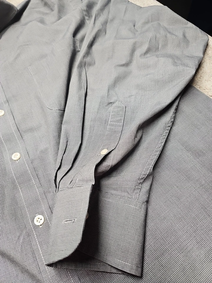 Chaps Men's Gray Checkered Long Sleeve Dress Shirt Size 18.5 - Image 2 of 4