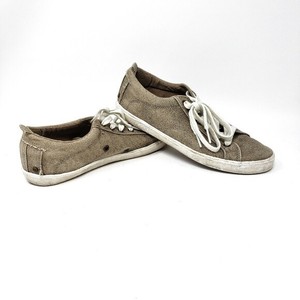 guess metallic shoes