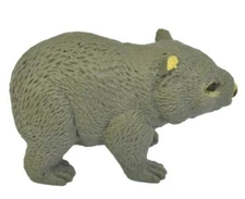 Wombat, ~ Very Nice Plastic Replica  2"  ~ F1090-B170