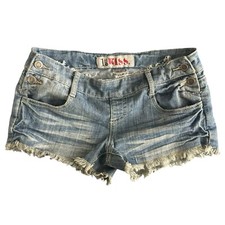 1st Kiss Women s Size 3 Distressed Cut Offs Denim Jean Shorts CUTE