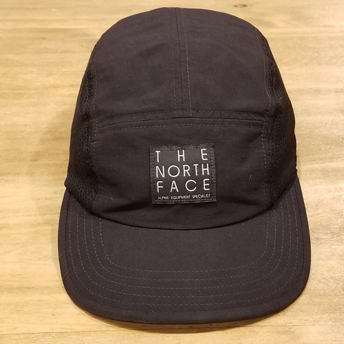 The North Face 5 Panel Hat Cap Strap Back Black Patch Lightweight Outdoor Run