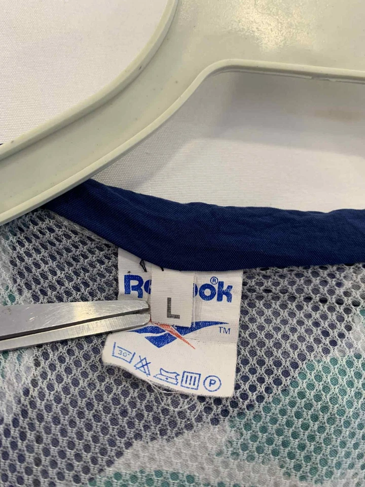 Vintage Reebok 90s Windbreaker Jacket Blue White Abstract Pattern Size L #98 - Image 4 of 4