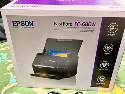 Epson FastFoto FF-680W  Wireless Scanner 1200dpi Power Adapter & Manual