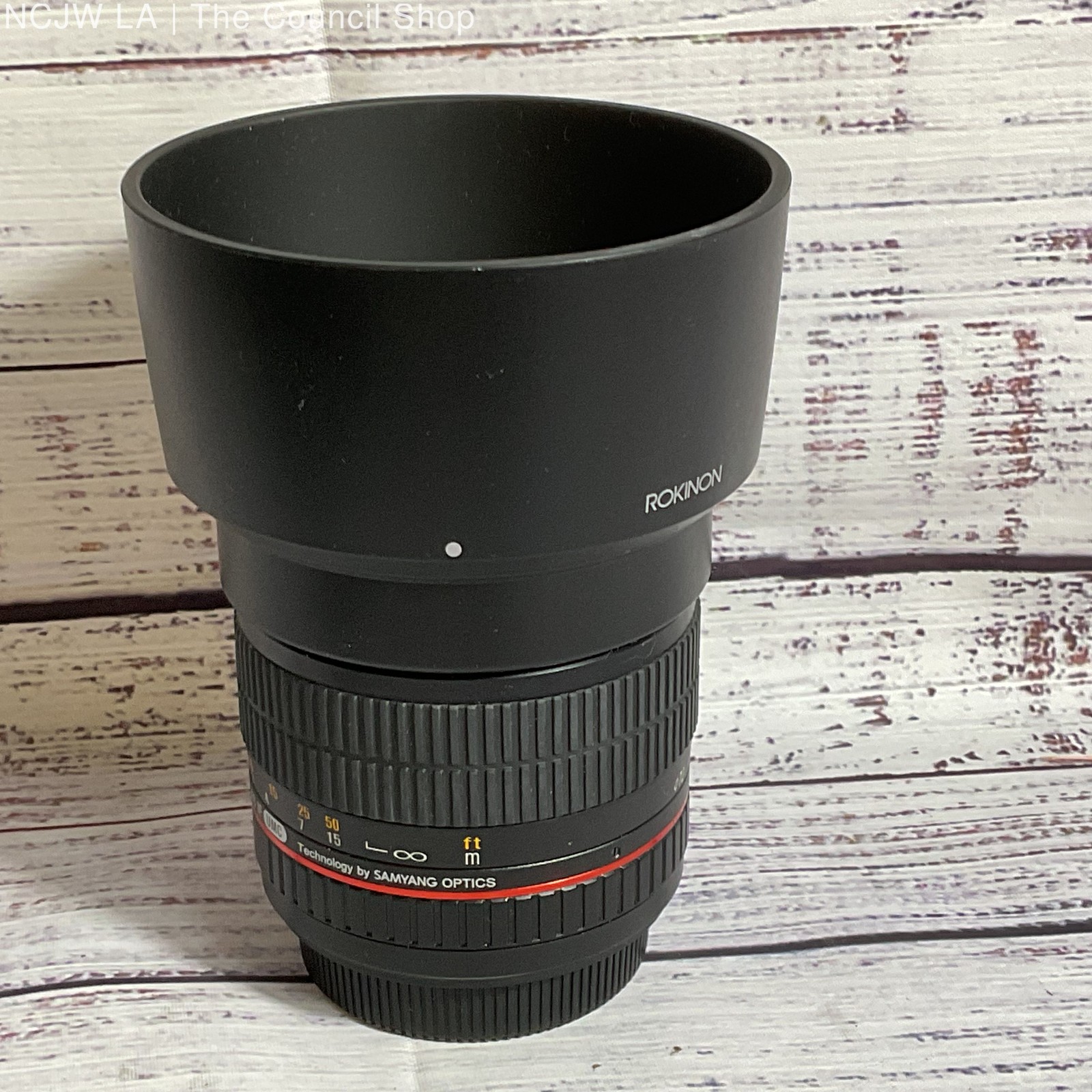 Samyang 85mm f/1.4