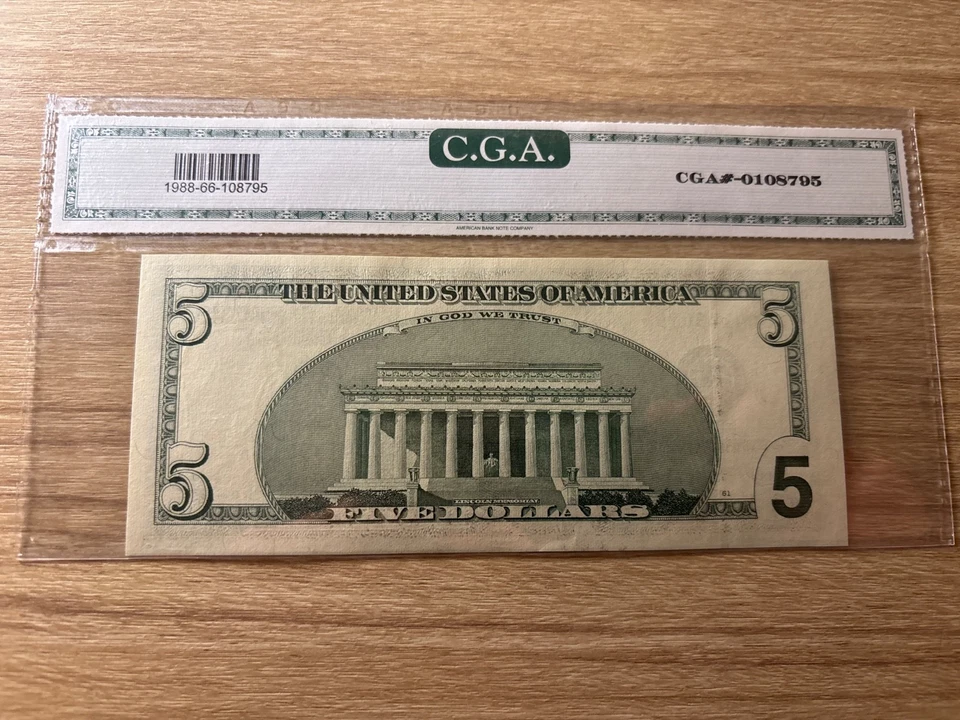 2001 $5 Federal Reserve Note Fr 1988-L Star CGA 66 Gem Uncirculated  - Image 2 of 2