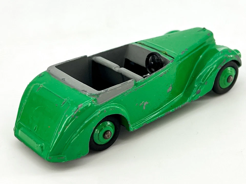 Vtg Dinky Toys Car #38e Green Armstrong Siddeley Coupe Lt. Green Hubs Nice LQQK! - Image 3 of 4