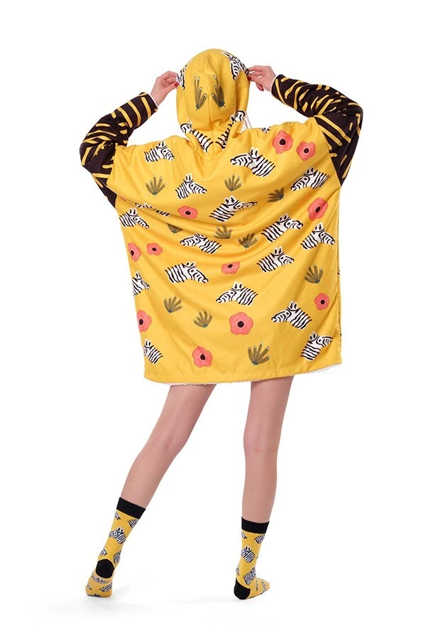 ZEBRA HOODIE BLANKET