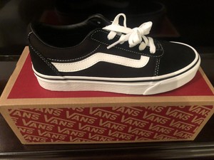 ward lo suede sneaker