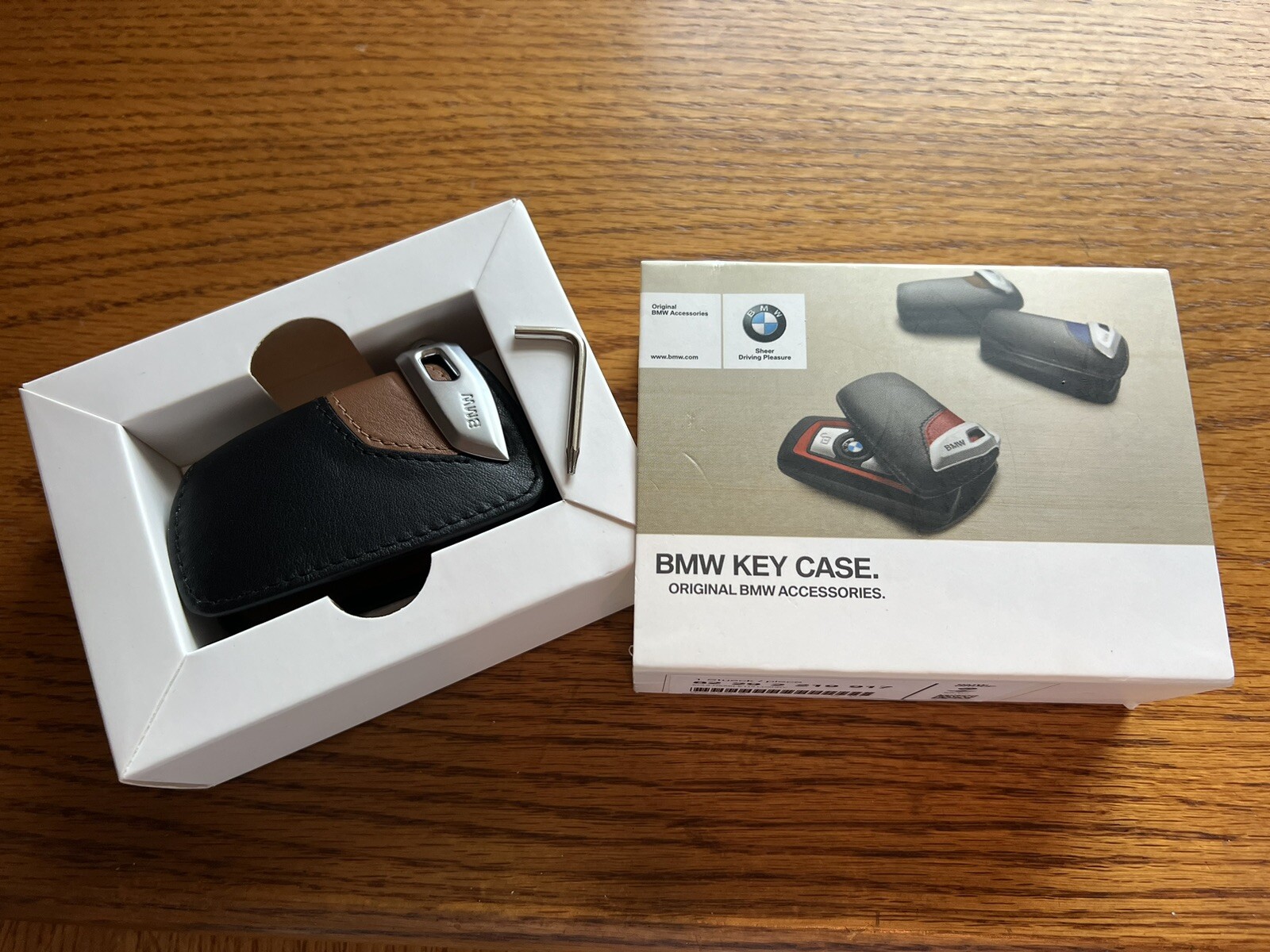 BMW Luxury Leather Key Fob Case. Black And Brown. 82292219917 | eBay