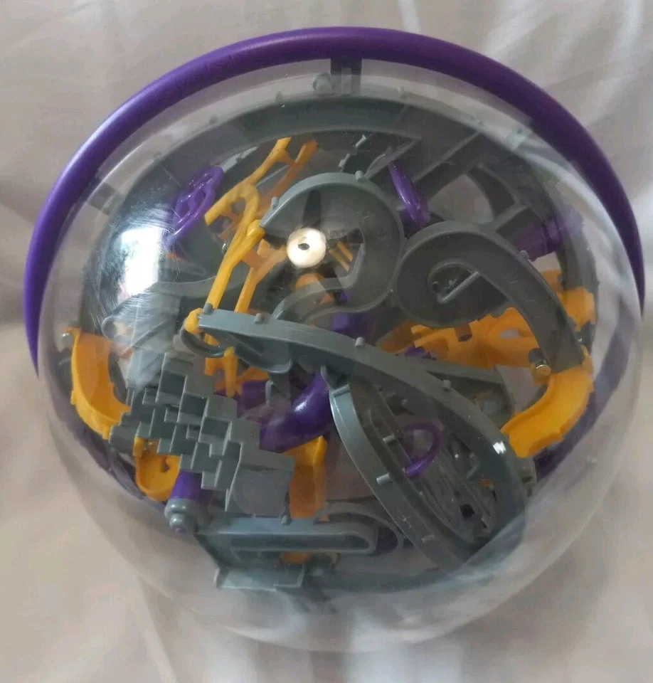 Epic Perplexis Spin Master Game Purple Gray And Yellow Large 8 Inch Diameter - Image 2 of 4