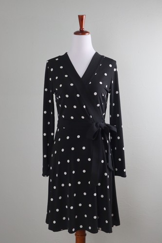 WHITE HOUSE BLACK MARKET NWT $130 Dot Stretch Reversible Dress Size 4 Petite