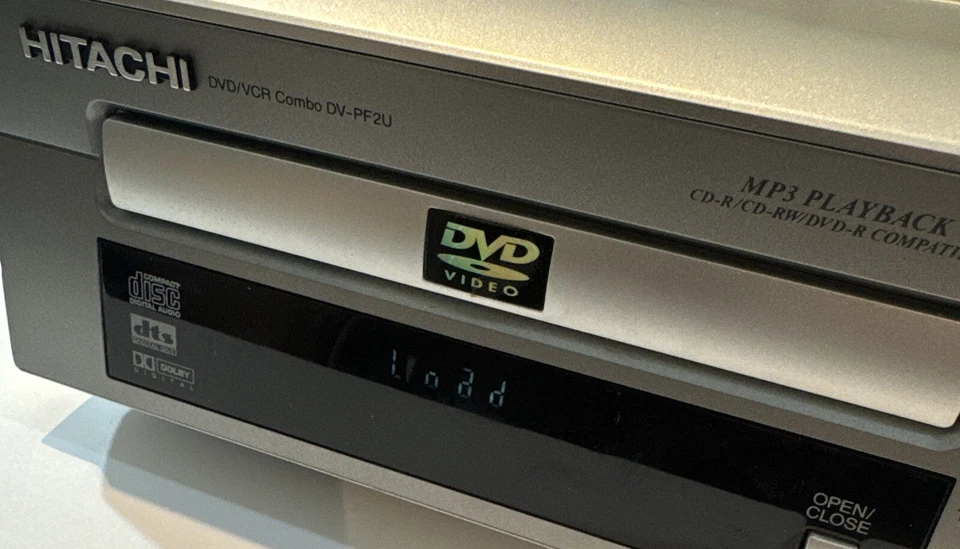 Hitachi DVD VCR Combo DV-PF2U CD-R VHS MP3 Playback Hi-Fi Stereo Tru Surround - Image 4 of 4