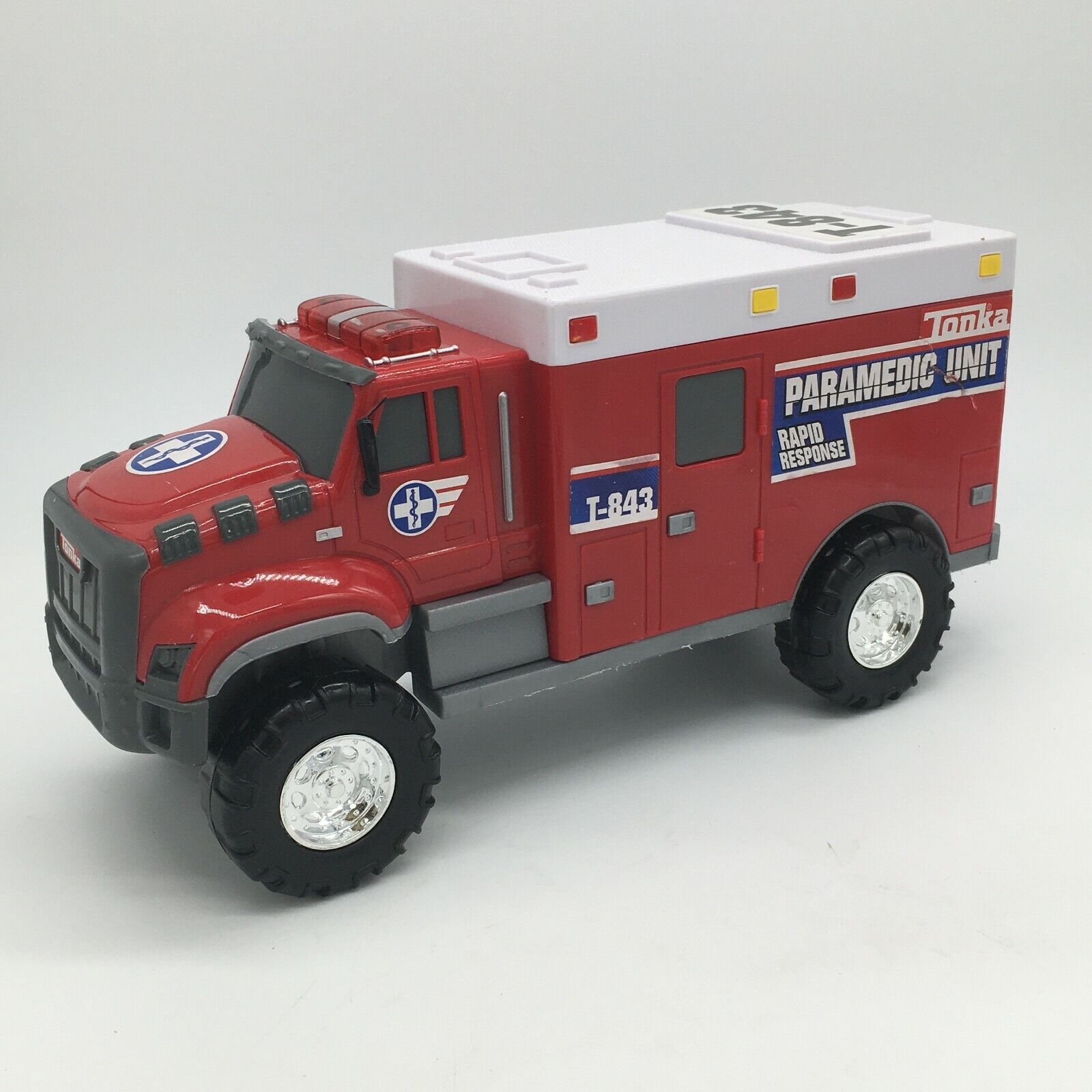 Tonka Rescue Force Lights /& Sounds Paramedic Unit Rapid Response Ambulance