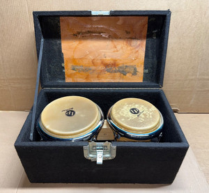 LP GENERATION II 2 M. COHEN PROFESSIONAL BONGOS W/ COMFORT CURVE RIMS AND CASE