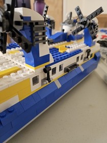 Lego 4997 3 in 1 pre-owned Manuals for 3 builds, no box, minor substitutions